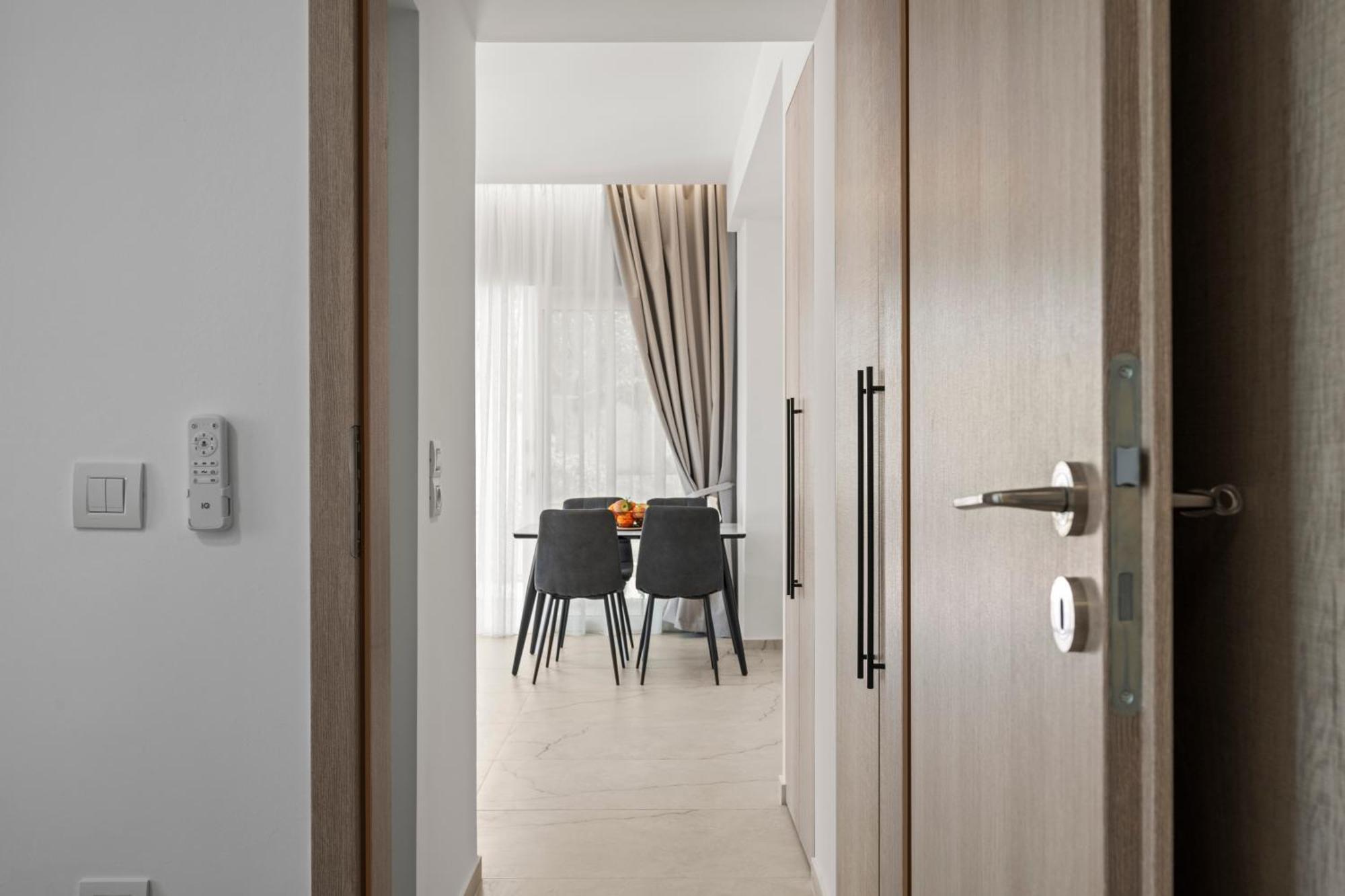 Dora Apartments Agia Pelagia Exterior foto